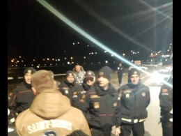 Полицијска тортура и у Мојковцу: Ухапшено 15 особа